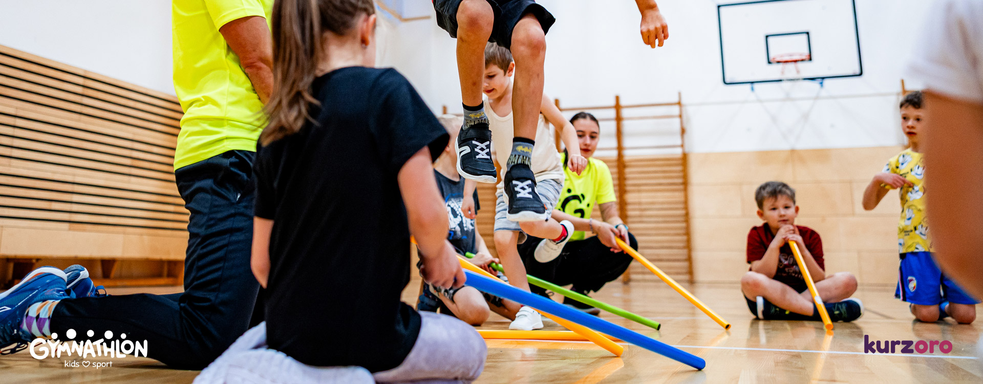 Gymnathlon Sportmix – multisportovní kurz pro děti 6–9 let zaměřený na rozvoj všestrannosti, týmové spolupráce a sportovních dovedností.